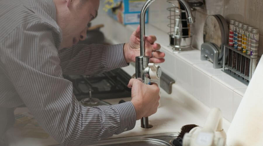 Professional sink repair in Harbor Beach, MI